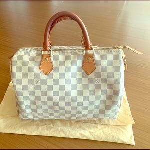 LV Damier azur 30